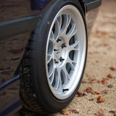 Zento MS2 x BMW E36 Installed in UK Carpark, giving a motorsport ready appearance